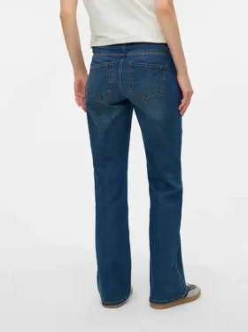 Bootcut-Jeans mit ausgestelltem Schnitt und mittlerer Taillenhöhe