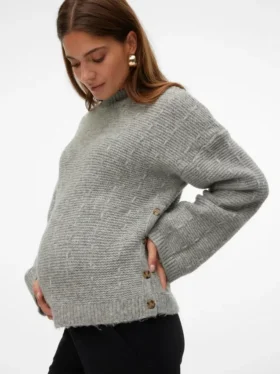 Gestrickter Pullover für Umstandsmode