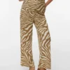 Hose mit weitem Bein