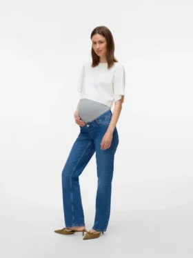 Jeans in gerader Passform