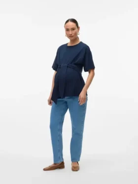Jeans mit normaler Passform und mittlerer Taillenhöhe