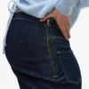 Kurzer Short-Röck mit hoher Taille