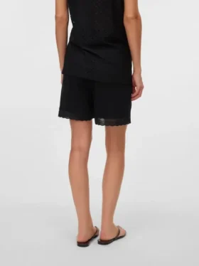 Shorts in Regular-Fit