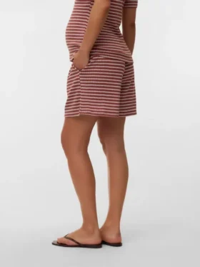 Shorts in Regular-Fit