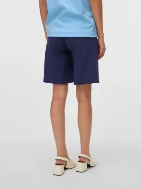 Shorts in regulärer Passform