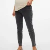 Slim-Fit-Jeans