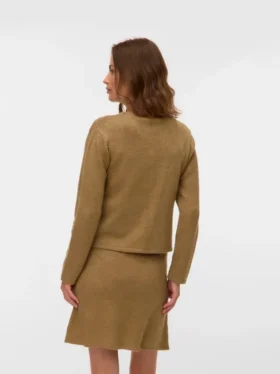 Strickjacke mit Rundhalsausschnitt aus Strickwaren in Regular-Fit