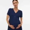 Top mit V-Ausschnitt in Regular-Fit
