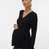 Top mit V-Ausschnitt in Regular-Fit