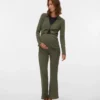 Top mit V-Ausschnitt in Regular-Fit