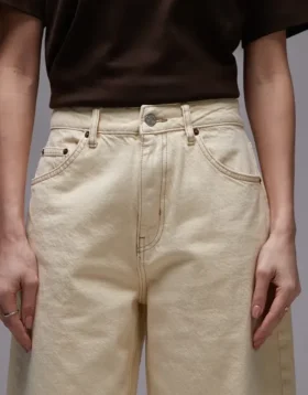 Topshop Barrel-Fit-Jeans mit mittlerer Leibhöhe
