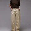 Topshop Barrel-Fit-Jeans mit mittlerer Leibhöhe