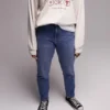 Topshop Mom-Fit-Jeans mit hoher Taille