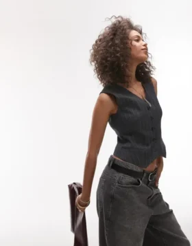 Topshop Taillierte Weste