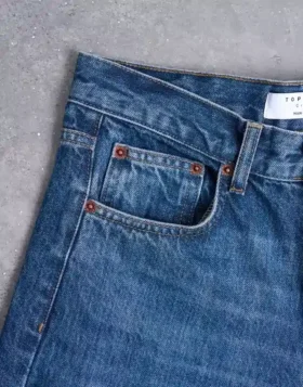 Tscinch Jeans mit niedriger Leibhöhe und weitem Bein