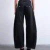 Tsemma High-Rise-Jeans in Barrel-Passform