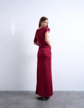 Tstoni Langkleid