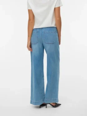 Vmallison Jeans mit mittlerer Leibhöhe und weitem Bein