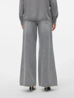 Vmannet Jeans mit mittlerer Taillenhöhe und weitem Bein