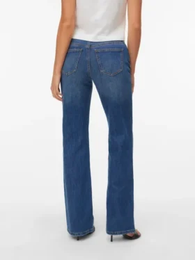 Vmasta Low-Rise-Jeans mit Bootcut-Passform