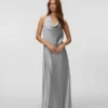Vmbekka Midi-Kleid