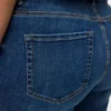 Vmcflash Jeans mit mittlerer Leibhöhe und ausgestelltem Schnitt