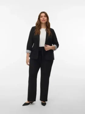 Vmcharuki Blazer