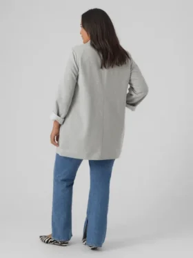 Vmcharuki Blazer