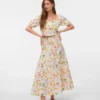 Vmelena Langrock mit hoher Taille