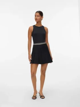 Vmelisa kurzer Rock mit hoher Taille als Shorts