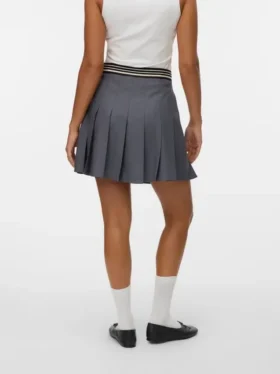 Vmelisa kurzer Rock mit hoher Taille als Shorts