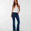 Vmelly Jeans mit mittlerer Leibhöhe und ausgestelltem Schnitt