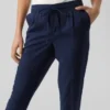 Vmjesmilo-Hose mit mittlerer Taillenhöhe