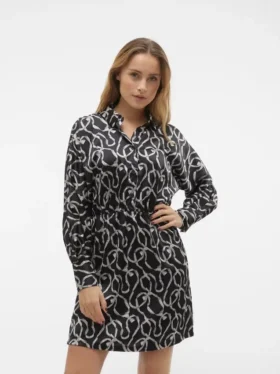 Vmmalle Kurzes Kleid mit Shorts
