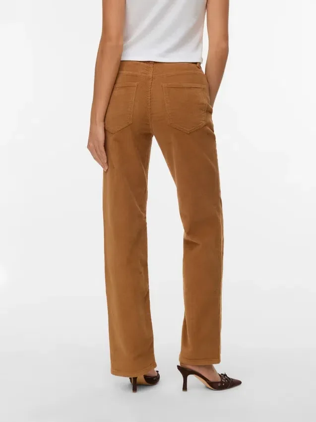 Vmmelisa-Hose mit mittlerer Leibhöhe Vmmelisa-Hose mit mittlerer Leibhöhe