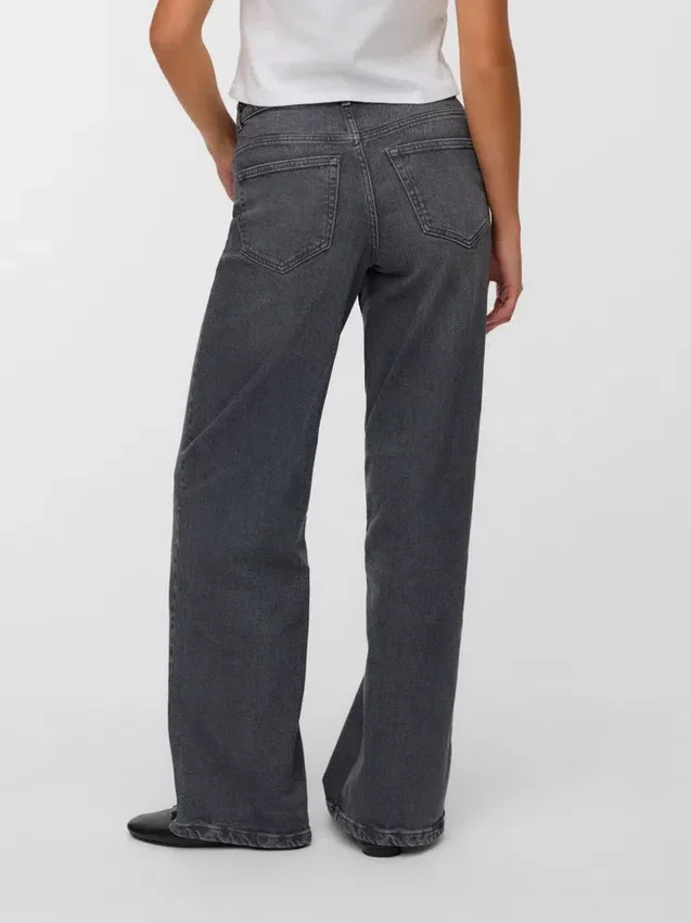 Vmmira Mid-Rise-Jeans in weiter Passform Vmmira Mid-Rise-Jeans in weiter Passform