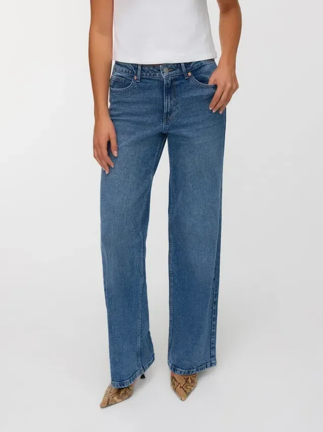 Vmmira Mid Rise Wide Fit – Cropped-Jeans Vmmira Mid Rise Wide Fit – Cropped-Jeans