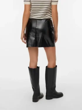 Vmnelly kurzer Rock mit hoher Taille als Shorts