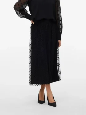 Vmnetha Langrock mit hoher Taille