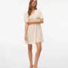 Vmrupa Kurzes Kleid mit Shorts