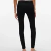Vmseven Mid-Rise-Jeans in Slim-Fit