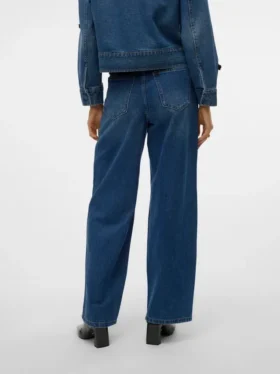 Vmtaylor Jeans mit mittlerer Leibhöhe und lockerer Passform