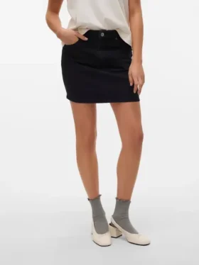 Vmtessa kurzer Rock mit hoher Taille als Shorts
