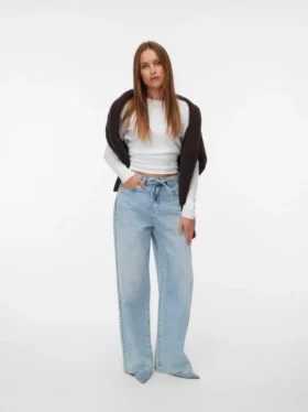 Vmwien Jeans mit mittlerer Leibhöhe und weitem Bein