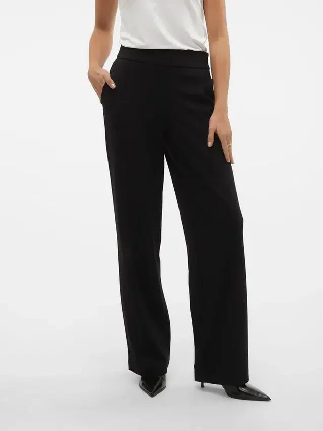 Vmzamira-Hose mit hoher Leibhöhe Vmzamira-Hose mit hoher Leibhöhe