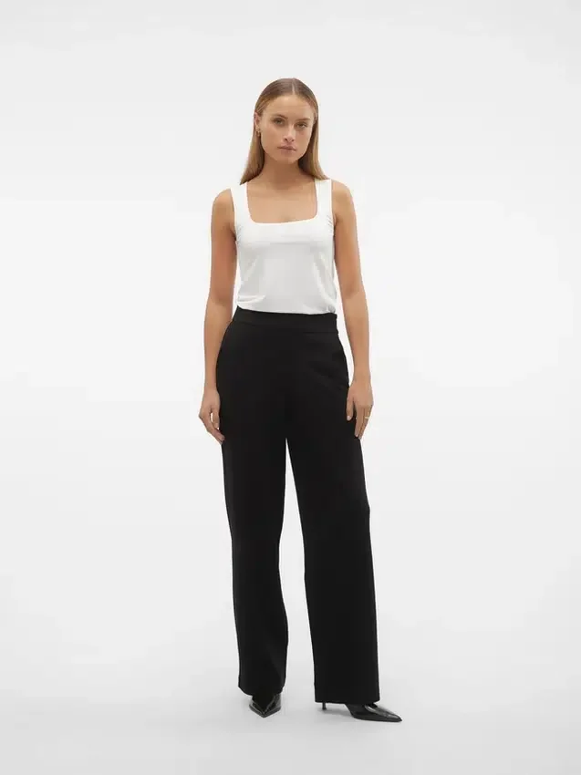 Vmzamira-Hose mit hoher Leibhöhe Vmzamira-Hose mit hoher Leibhöhe