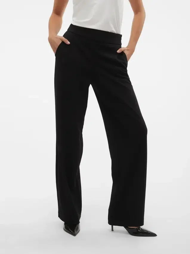 Vmzamira-Hose mit hoher Leibhöhe Vmzamira-Hose mit hoher Leibhöhe