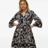 Vmzera Kurzkleid